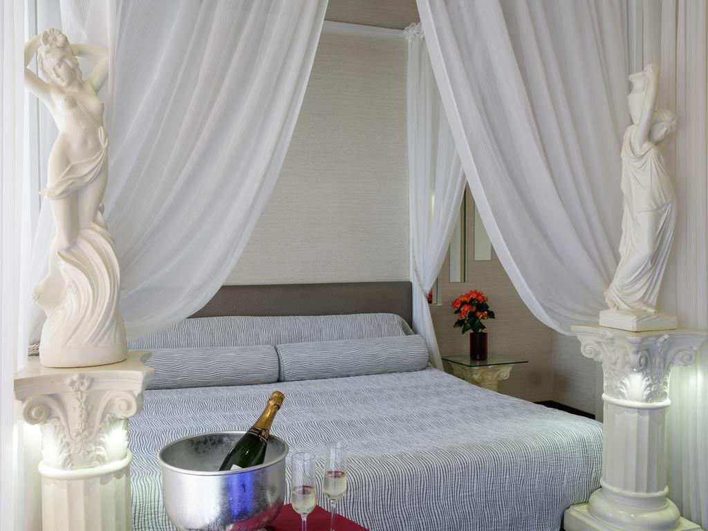 Hotel Prestige